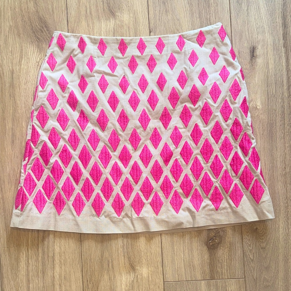 BODEN Leonie Bright Pink Embroidered Diamon Print Canvas Pencil Skirt